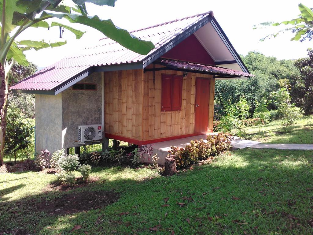 Ban Suan Sukjai Mae Sariang Hotell Exteriör bild